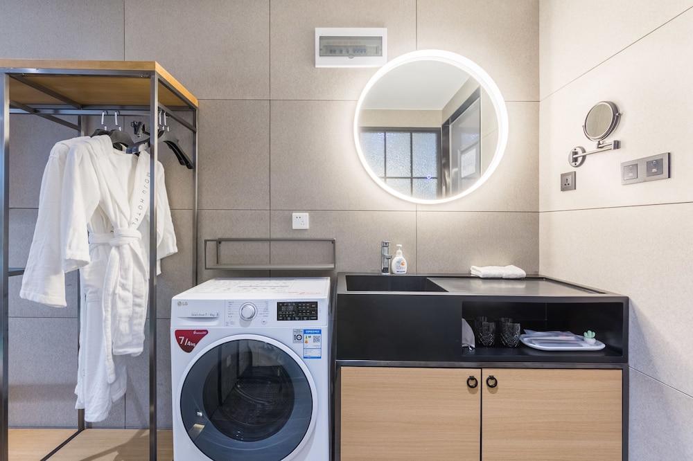 Moju Hotel Jingan Zewnętrze zdjęcie