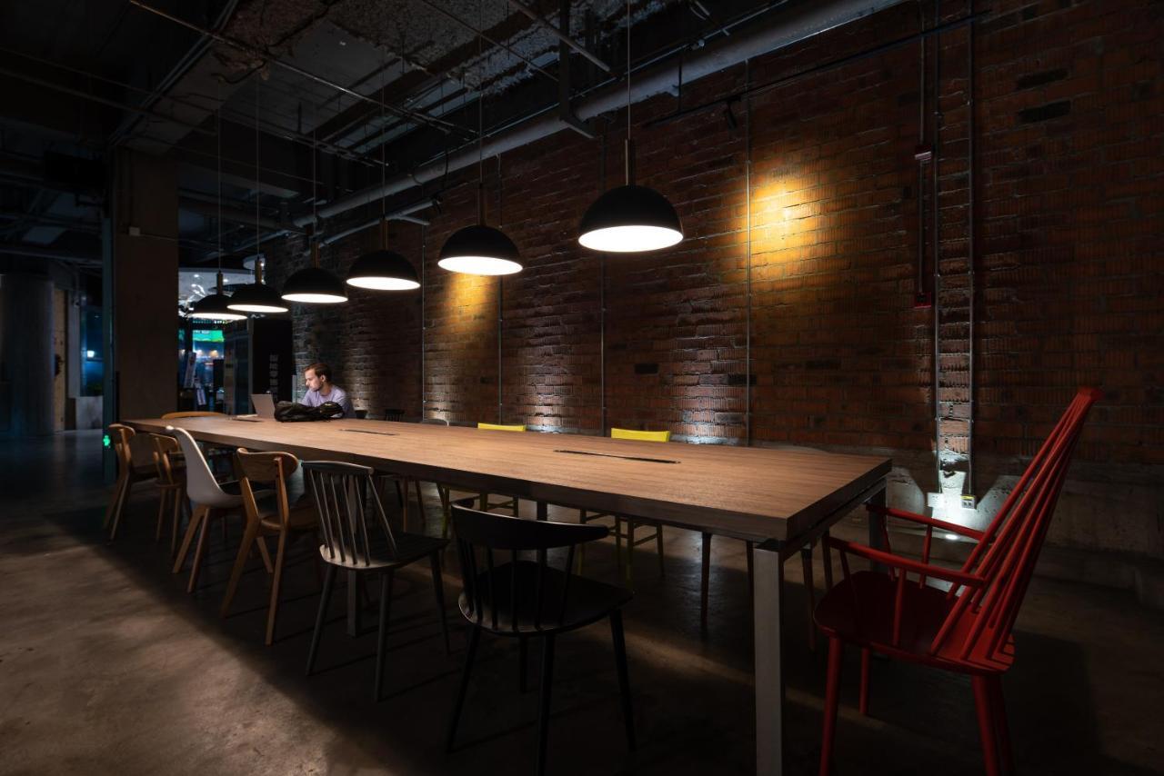 Moju Hotel Jingan Zewnętrze zdjęcie